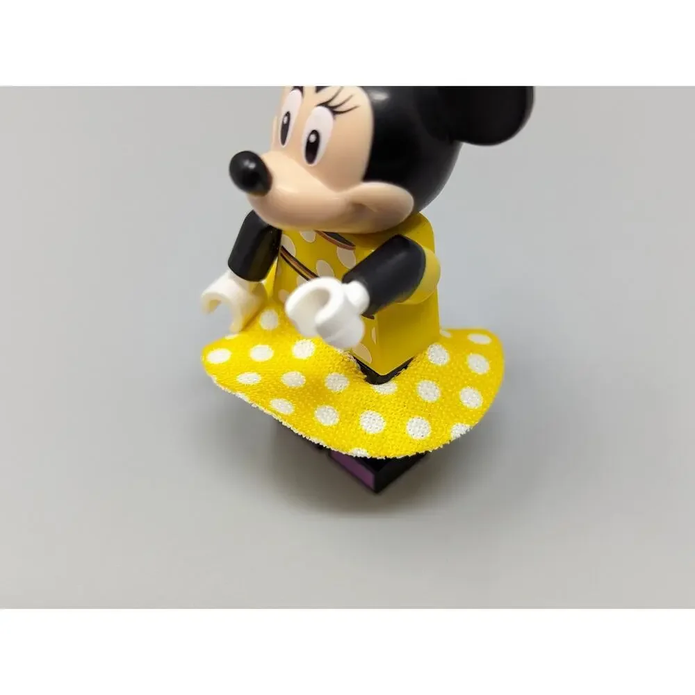 Lego Disney Minnie Mouse & Daisy Duck Minifigure From 10773 Ice Cream Shop